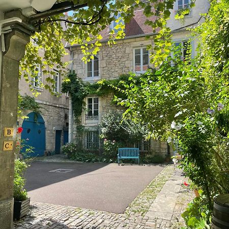 Besancon: Charmant Duplex Au Pied De La Citadelle Exteriér fotografie